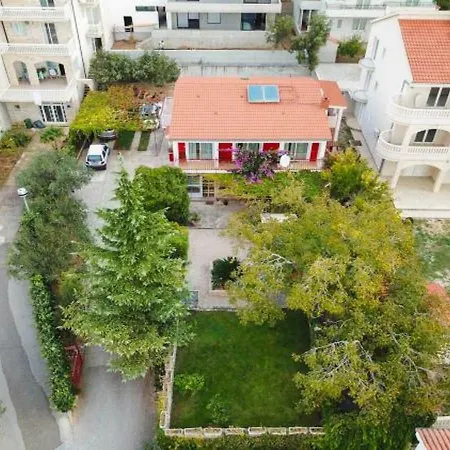 Paunovic Appartement Makarska