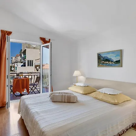 Paunovic Apartmán *