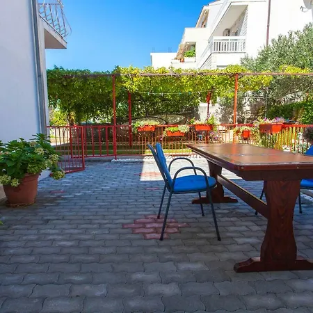 Apartamento Paunovic *